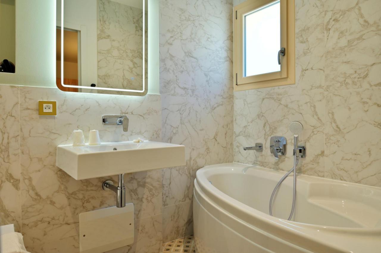 Hotel Des Roches Sartene  Luaran gambar